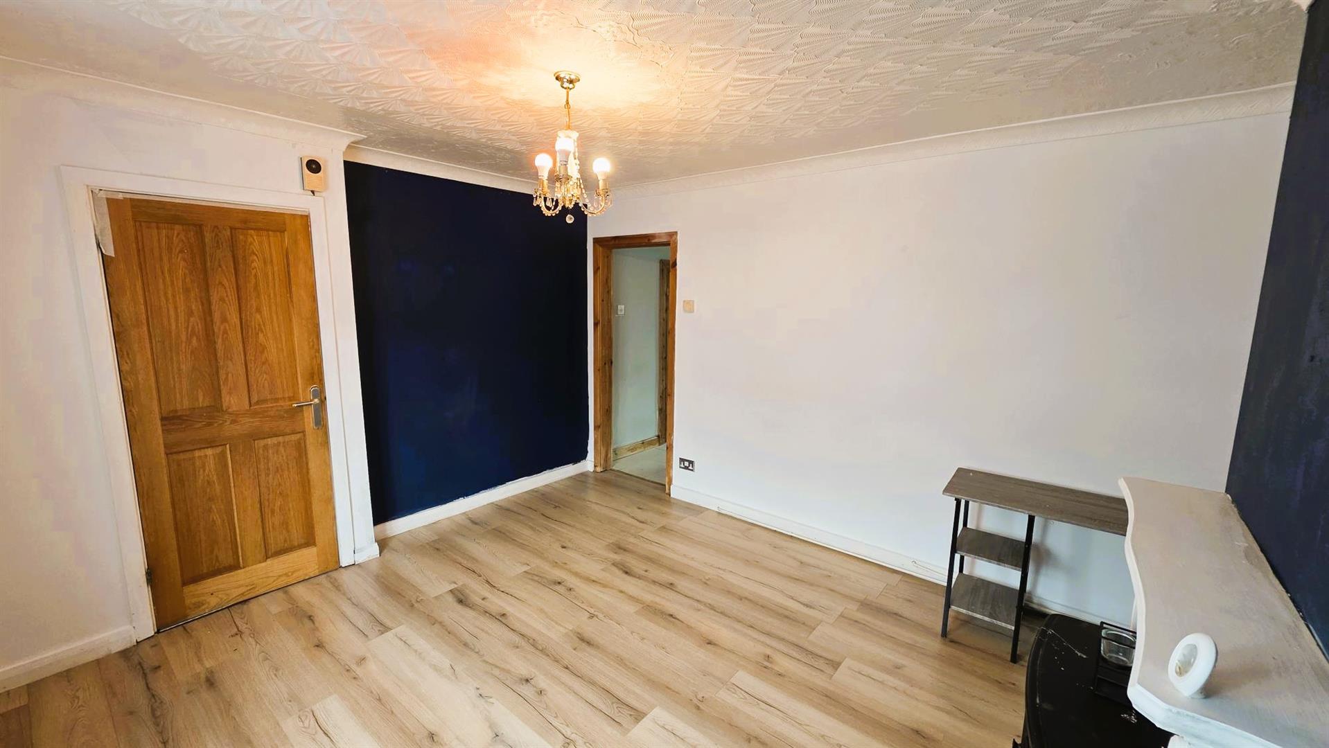 Bond Avenue, Llanelli, SA15 1RG